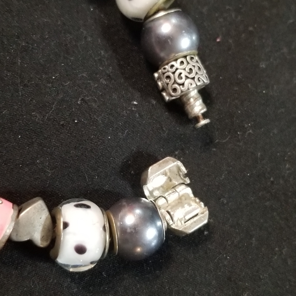 Braclets - Picture 2 of 4
